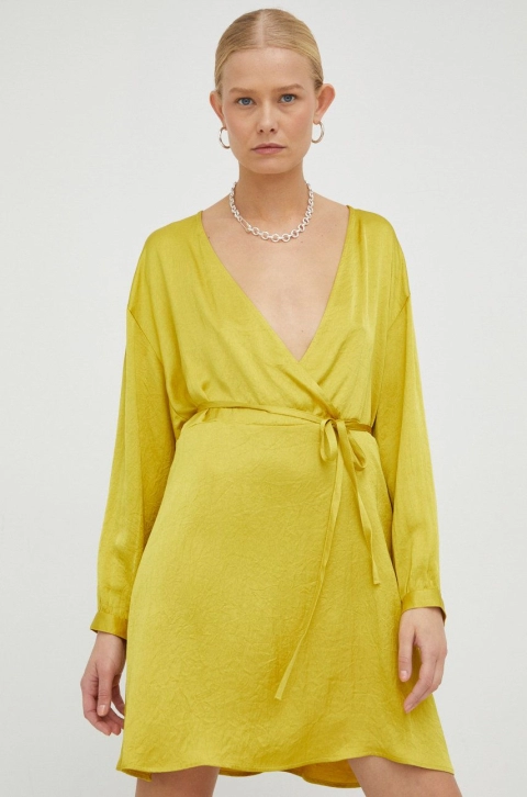 American Vintage rochie culoarea galben, mini, drept