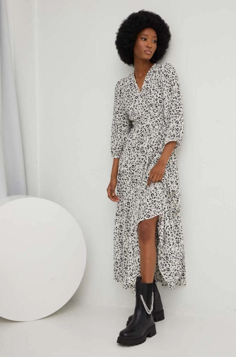 Answear Lab rochie culoarea bej, maxi, evazati