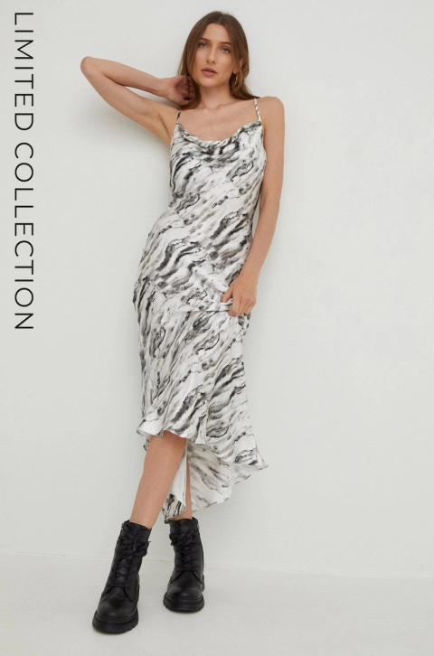 Answear Lab rochie culoarea bej, maxi, mulata
