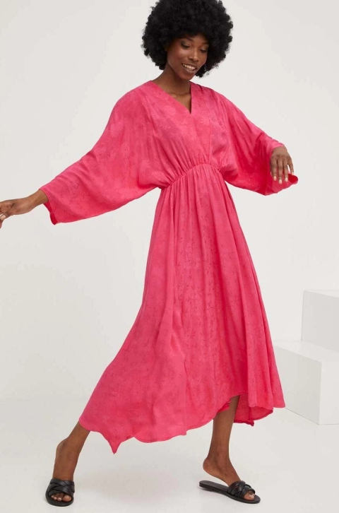 Answear Lab rochie culoarea roz, midi, evazati