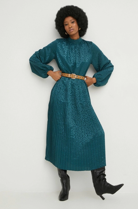 Answear Lab rochie culoarea verde, midi, evazati