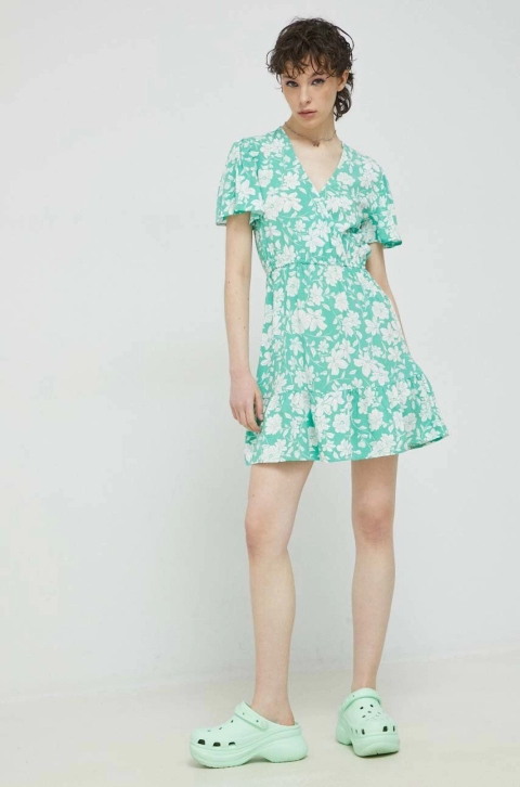 Billabong rochie culoarea verde, mini, evazati