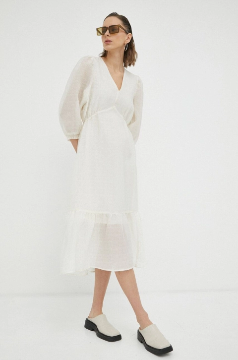 Bruuns Bazaar rochie culoarea bej, midi, evazati