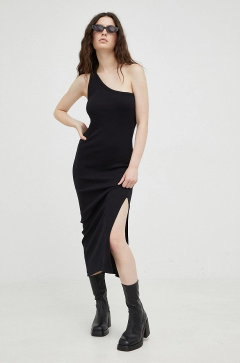 Gestuz rochie culoarea negru, midi, drept