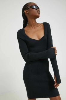 Hollister Co. rochie culoarea negru, mini, mulata