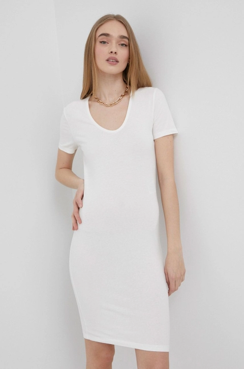 JDY rochie culoarea bej, mini, mulata