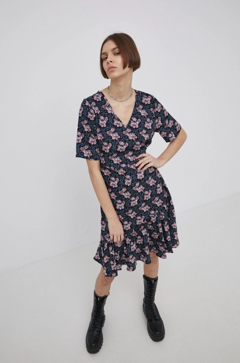 JDY rochie culoarea negru, mini, evazati