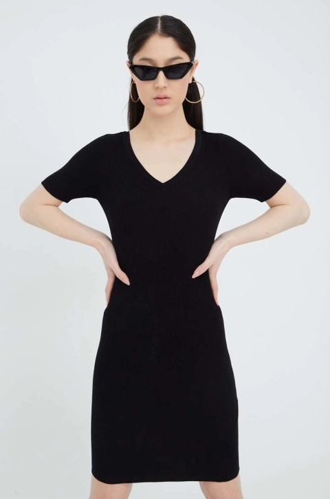 JDY rochie culoarea negru, mini, mulata