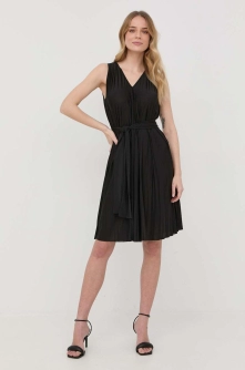Marella rochie culoarea negru, mini, evazati