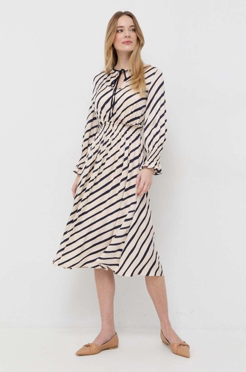 MAX&Co. rochie culoarea bej, midi, evazati