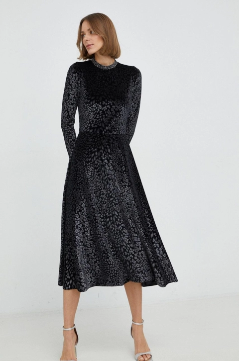 Nissa rochie culoarea negru, midi, evazati