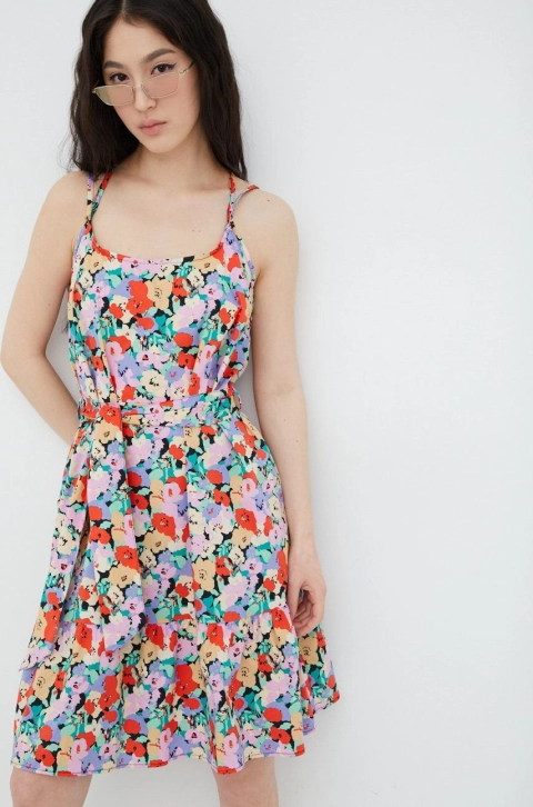 Only rochie mini, evazati