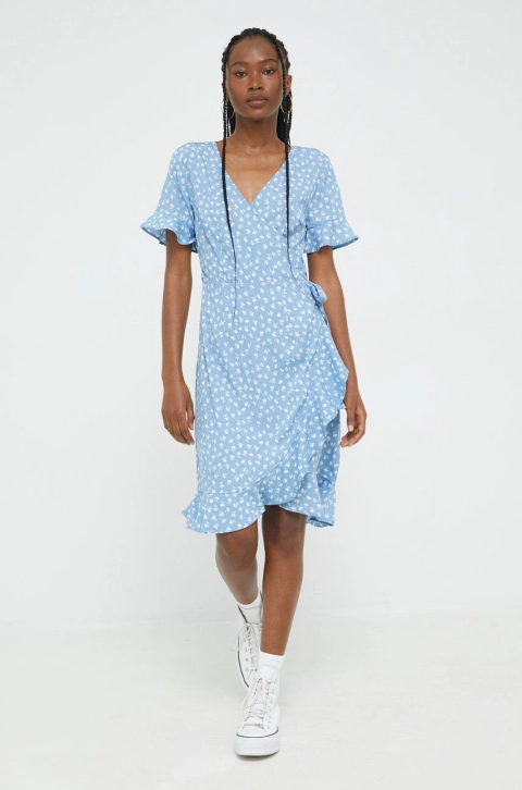 Only rochie mini, evazati