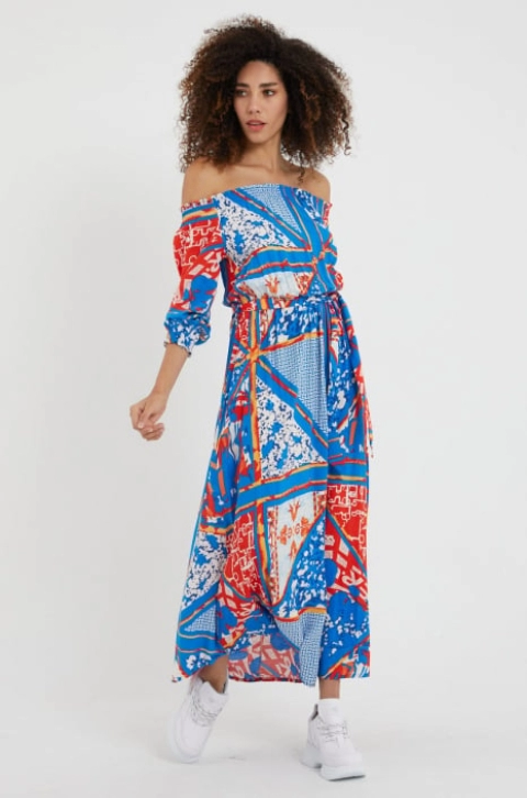 Rochie abastra cu imprimeu abstract corai, din vascoza