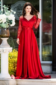 Rochie de nasa Marilyn rosie lunga cu fronseuri si maneci pretioase brodate