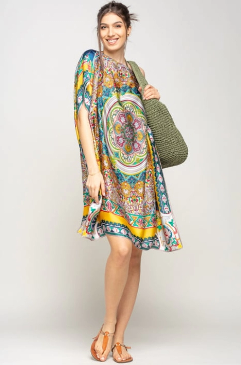 Rochie de plaja tip poncho din matase cu mandala centrala in chenar galben si gri