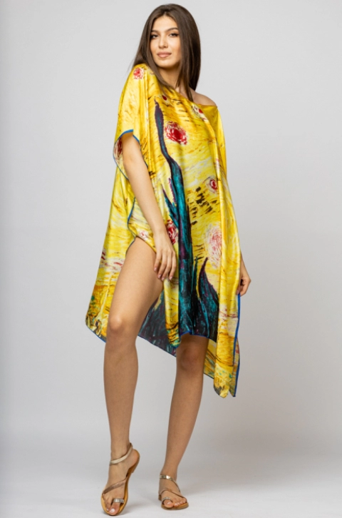 Rochie de plaja tip poncho din matase cu stilizare Noaptea Instelata pe fond galben