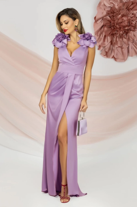 Rochie de seara lunga eleganta lila cu flori maxi pe umeri