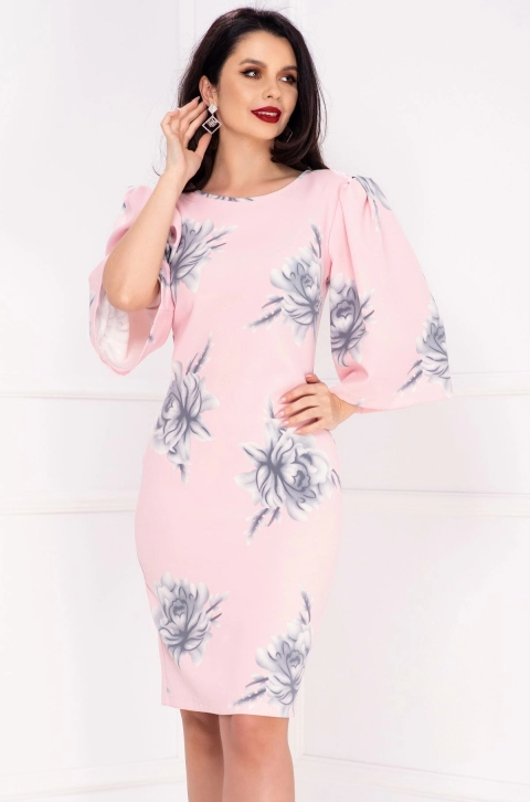 Rochie de vara conica roz cu imprimeu floral
