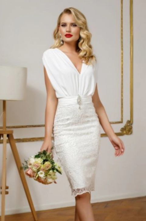 Rochie ecru de cununie Pretty Girl eleganta cu dantela si paiete discrete