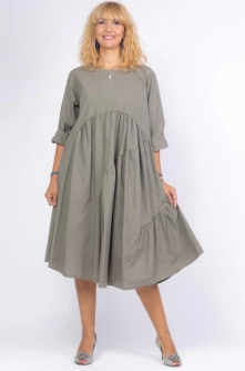 Rochie gri oversize, cu trei volane asimetrice, din poplin satinat
