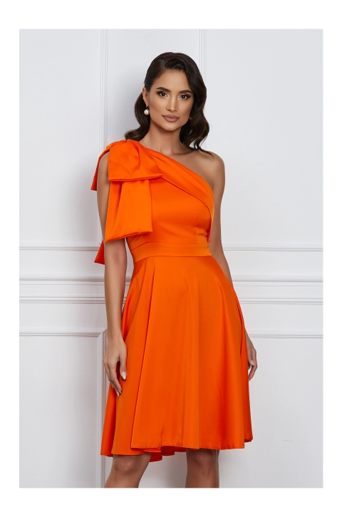 Rochie Moze orange din satin cu funda pe un umar