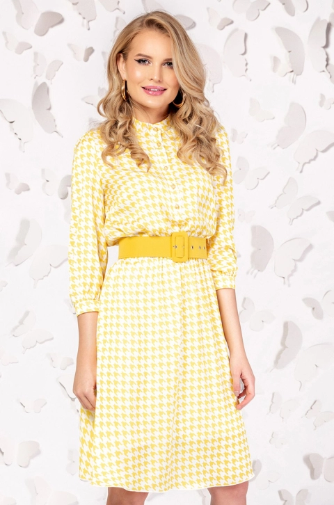 Rochie Pretty Girl galbena cu imprimeu pepit si curea in talie