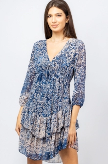 Rochie scurta din voal cu imprimeu floral pe fond albastru