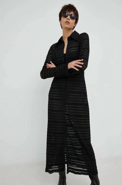 Résumé rochie culoarea negru, maxi, mulata