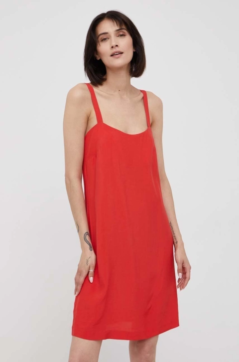 Sisley rochie culoarea rosu, mini, drept