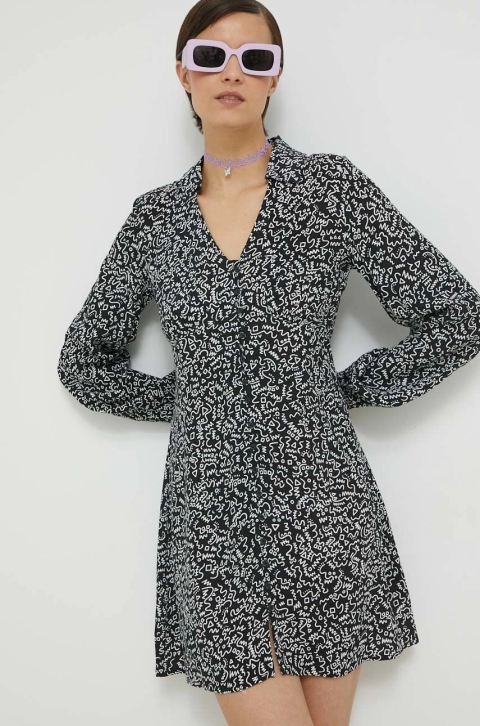 Tommy Jeans rochie culoarea negru, mini, mulata