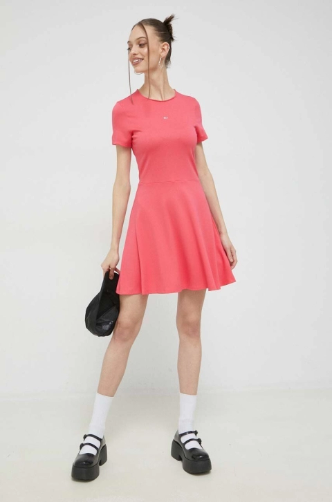 Tommy Jeans rochie culoarea roz, mini, evazati