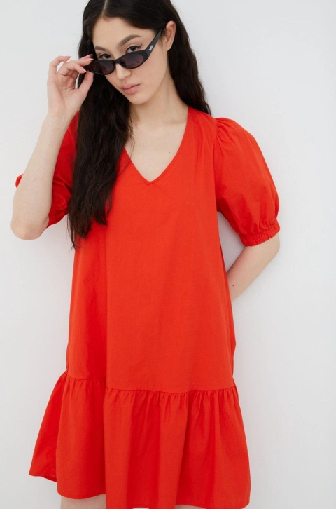 Vero Moda rochie din bumbac culoarea rosu, mini, evazati