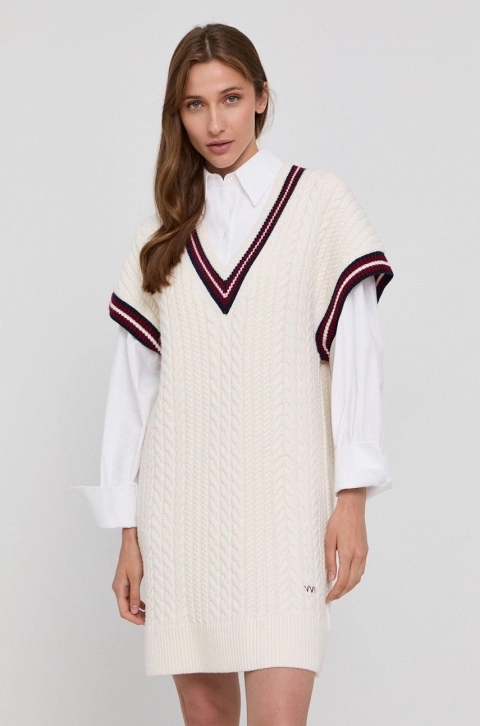 Victoria Victoria Beckham Rochie culoarea crem, mini, model drept