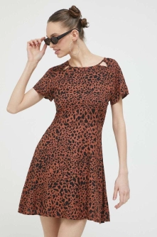 Volcom rochie culoarea maro, mini, evazati